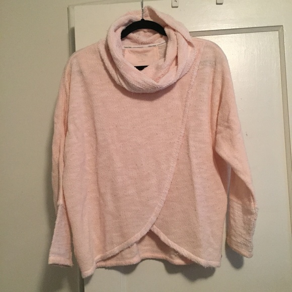 Calvin Klein Tops - Calvin Klein Sweatshirt